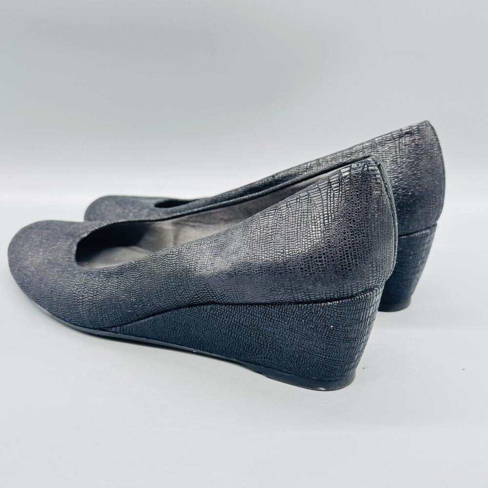 Stuart Weitzman Shoes Womens 9 Black Leather Wedge Pumps Round Toe Slip On - Picture 5 of 11